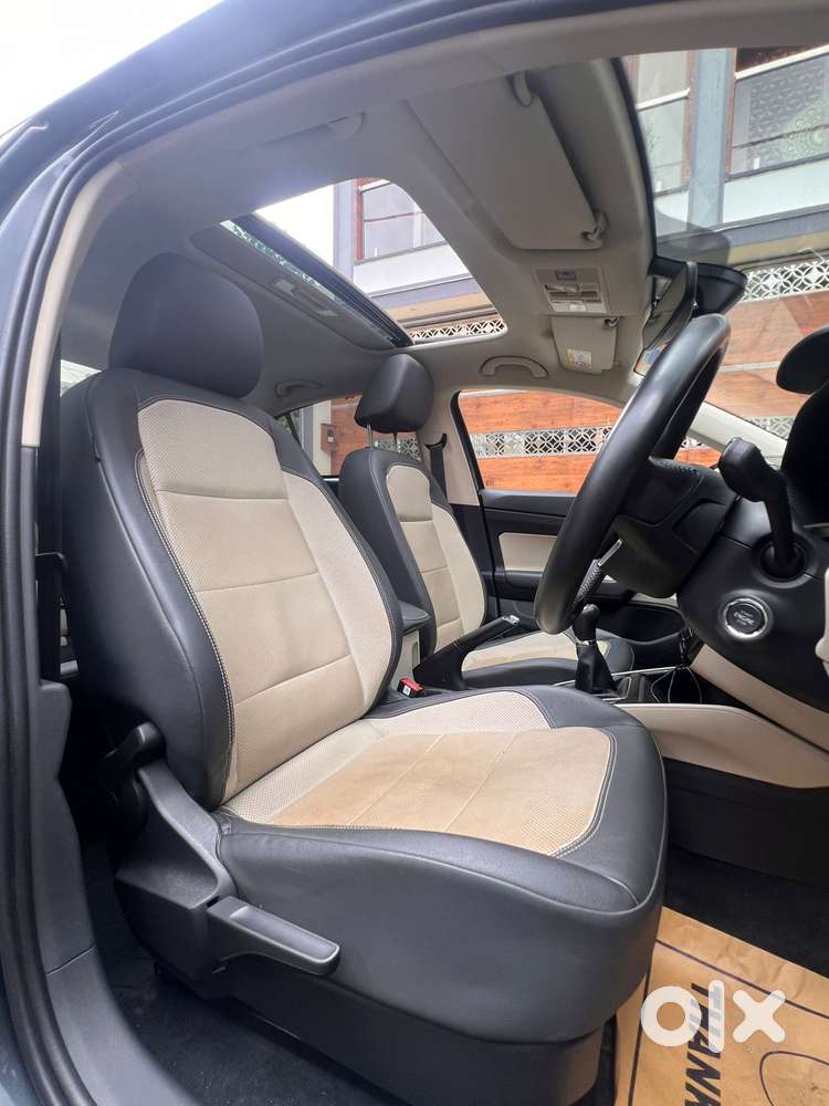 Skoda Slavia 1.5 Tsi Style, 2023, Petrol