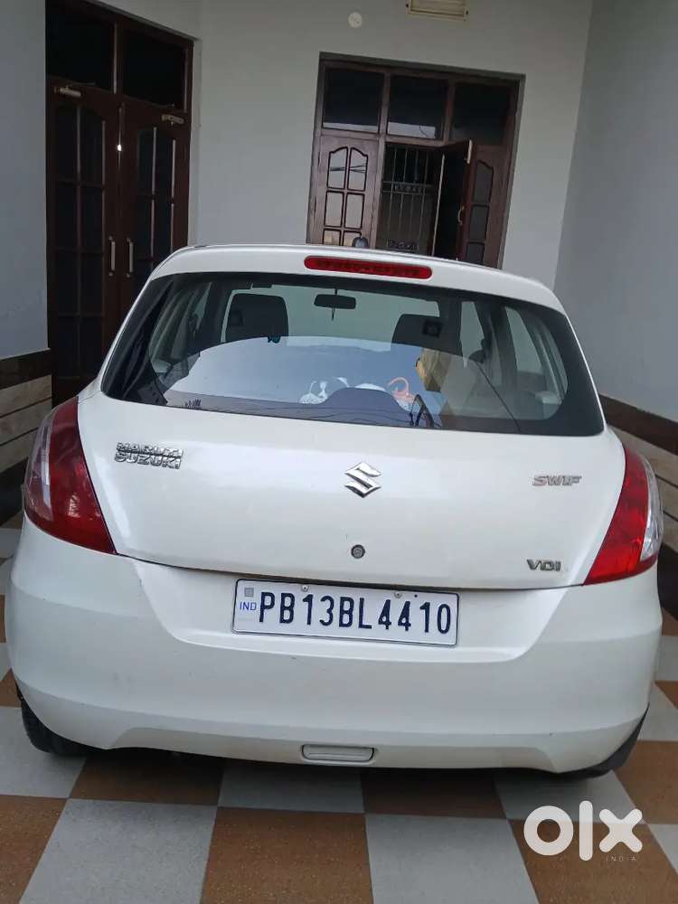 Maruti Suzuki Swift 2013 Diesel 103000 Km Driven