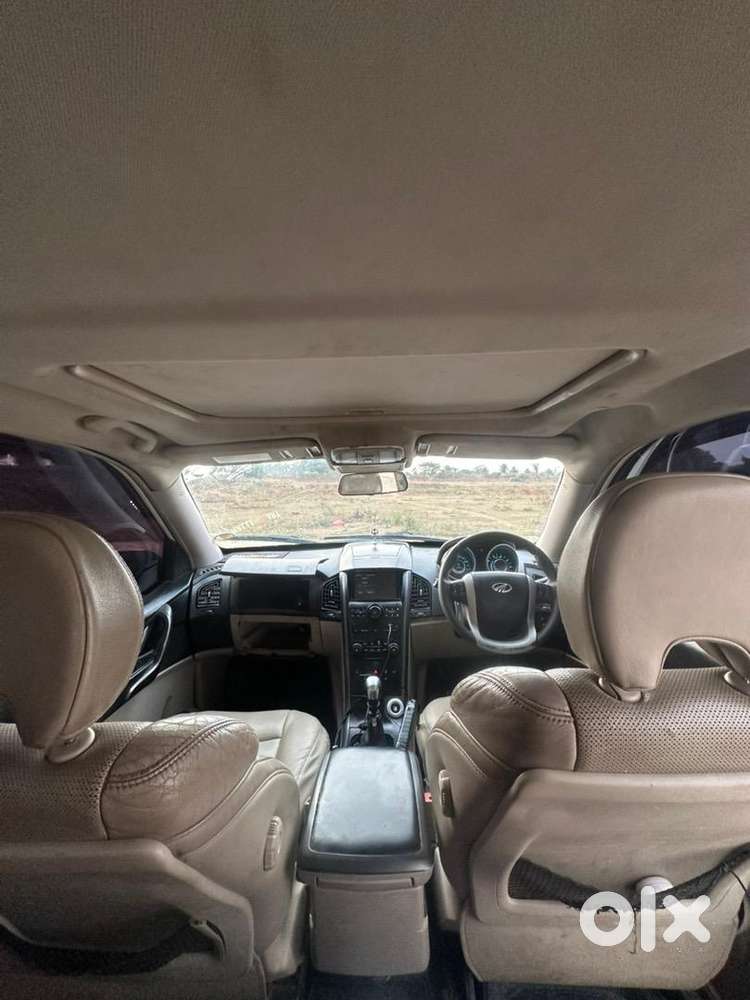 Mahindra Xuv500 2016 Diesel 110000 Km Driven