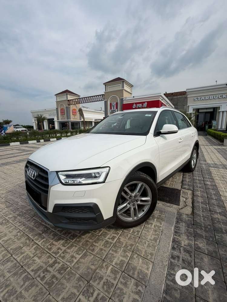 Audi Q3, 2019, Petrol
