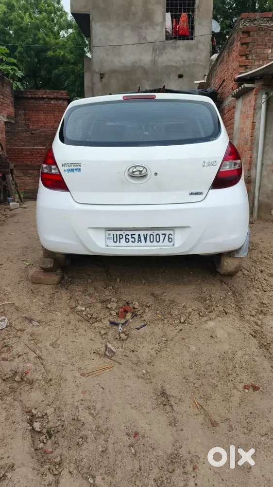 Hyundai I20 Sportz 2010 Car