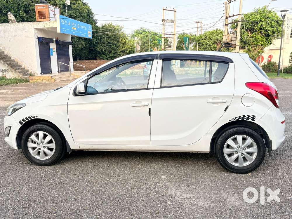 Hyundai I20 1.2 Sportz (o), 2012, Petrol