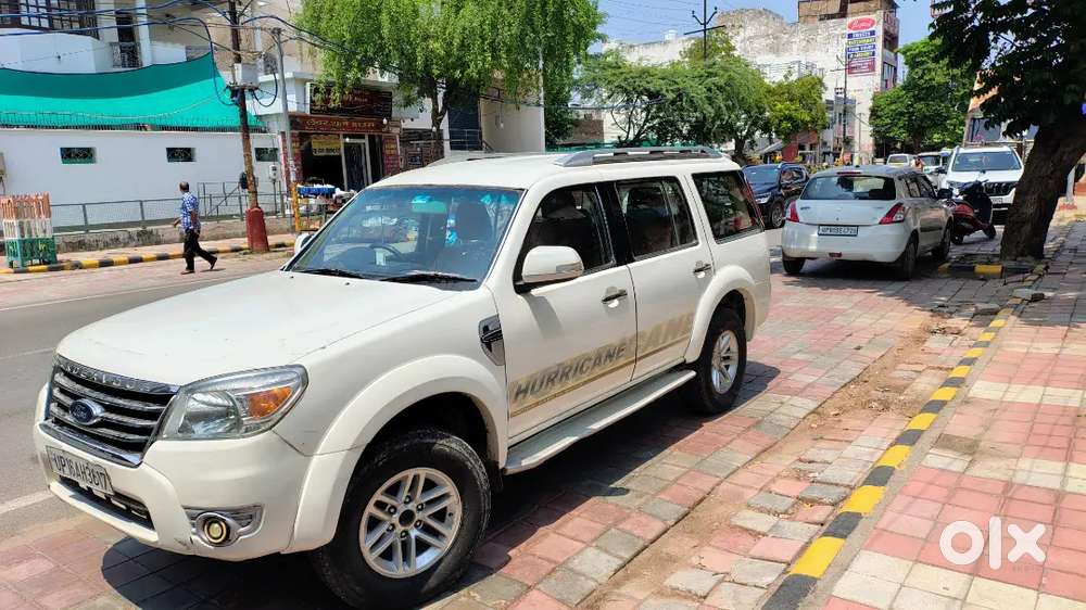 Ford Endeavour Limited 2012