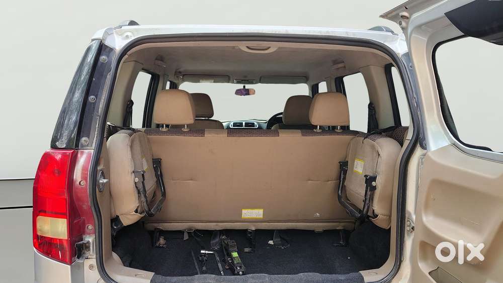 Mahindra Tuv 300 Mhawk100 T8, 2017, Diesel