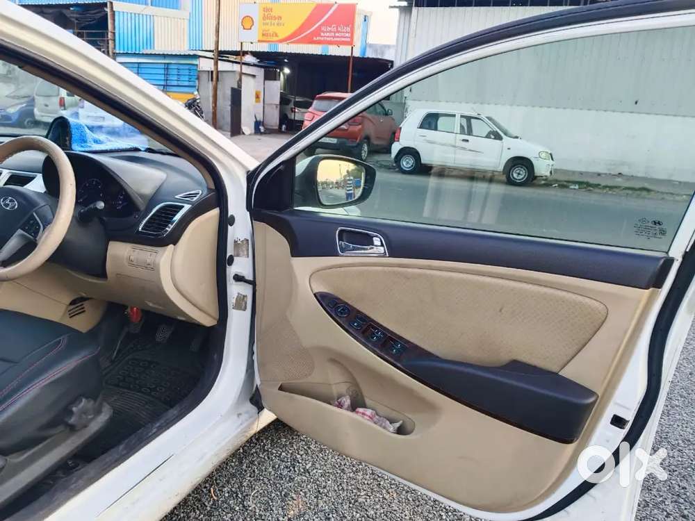 Hyundai Verna 2014 Diesel 145000 Km Driven