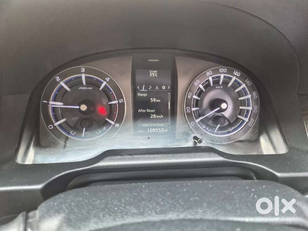 Toyota Innova Crysta [2020-ongoing] 2.4 Zx 7 Str, 2023, Diesel