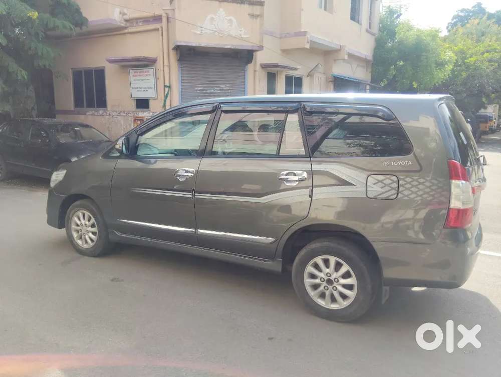 Toyota Innova 2013 Desial