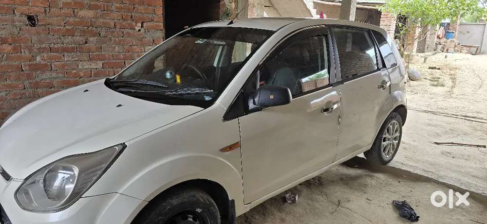 Ford Figo16/12/ 2013 Diesel 75000 Km Driven