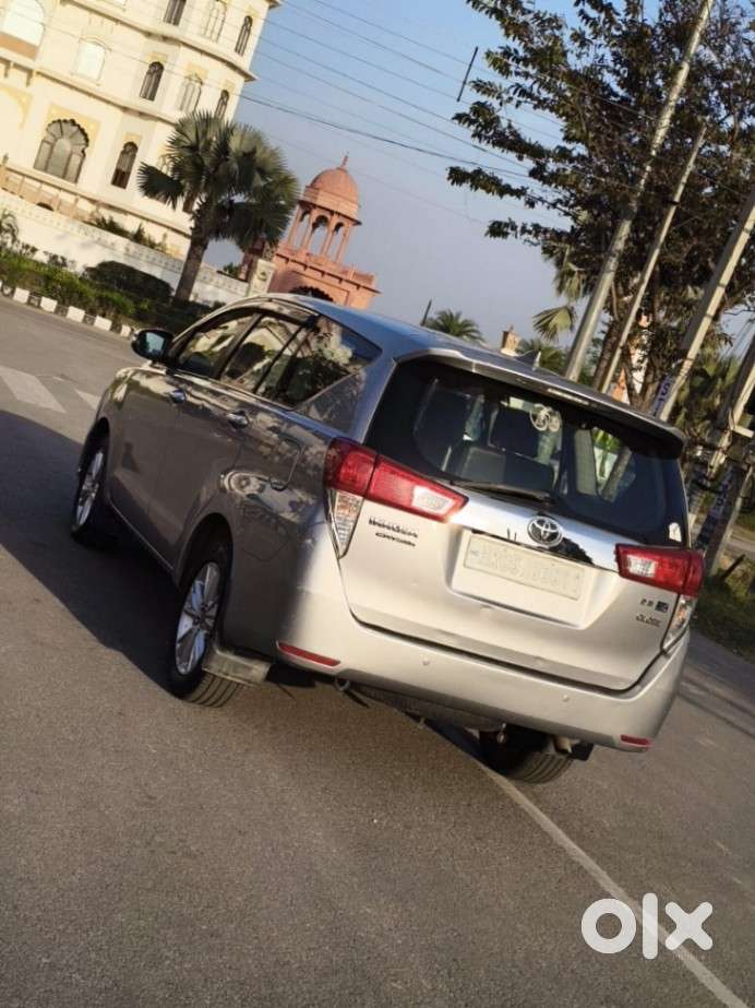 Toyota Innova Crysta 2.8z Automatic, 2017, Diesel