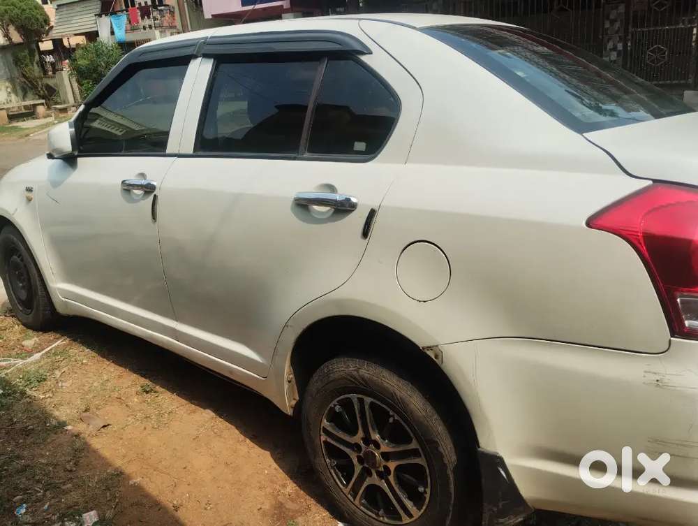 Maruti Suzuki Swift D'tour 2010
