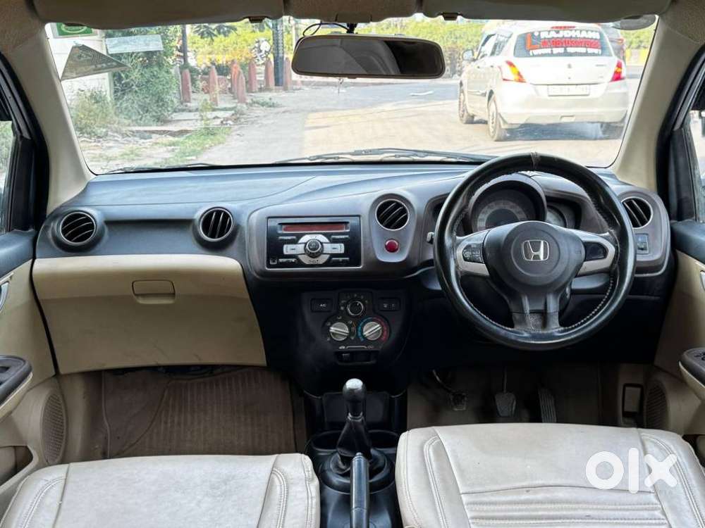 Honda Brio, 2013, Petrol
