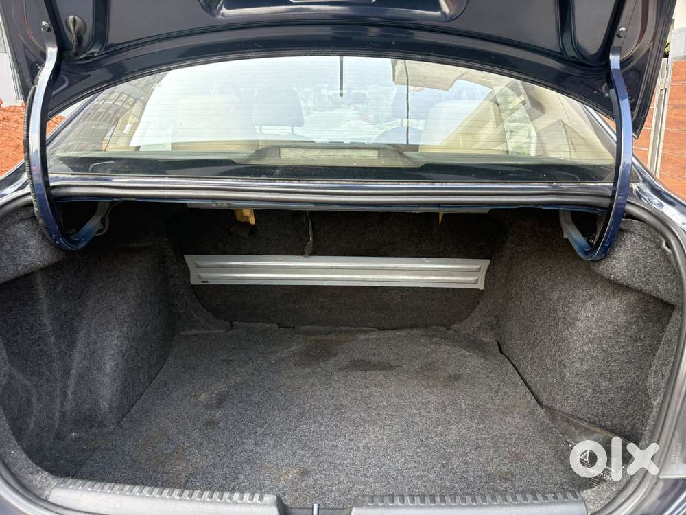 Volkswagen Vento 1.5l Tdi Highline Plus At Diesel, 2015, Diesel