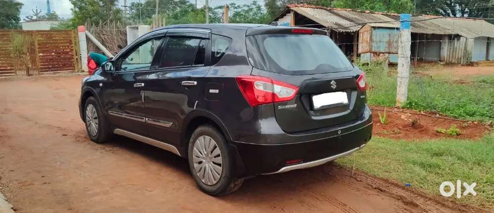 Maruti Suzuki S-cross 2017 Diesel 95000 Km Driven