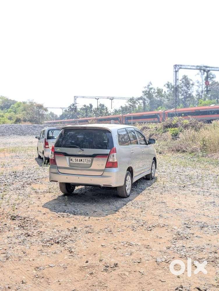 Toyota Innova 2.5 Z Diesel 7 Seater, 2015, Diesel