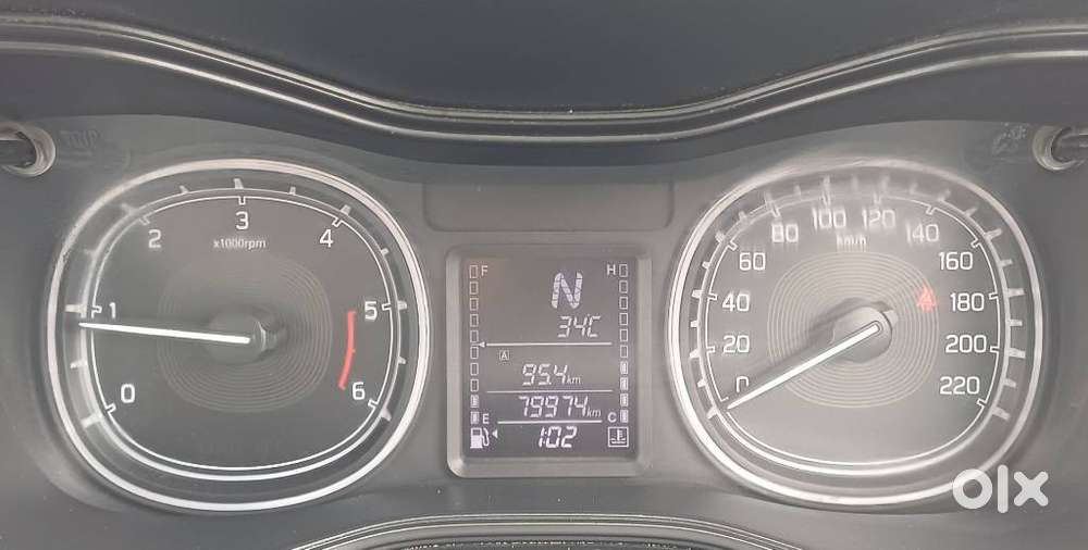 Maruti Suzuki Brezza Zdi+ Dual Tone, 2018, Diesel