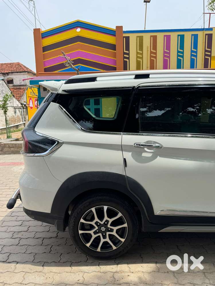 Maruti Suzuki Xl6 1.5 Alpha Mt, 2023, Petrol