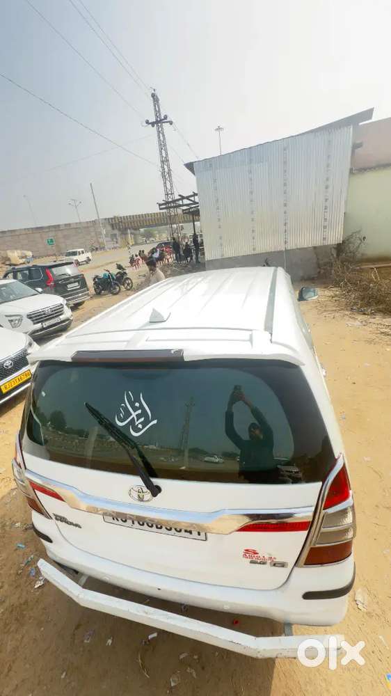 Toyota Innova 2.5 Le 2015
