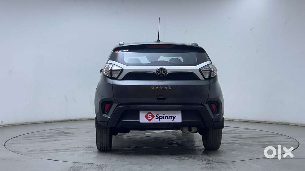 Tata Nexon 1.2 Revotron Xma Amt (s), 2022, Petrol