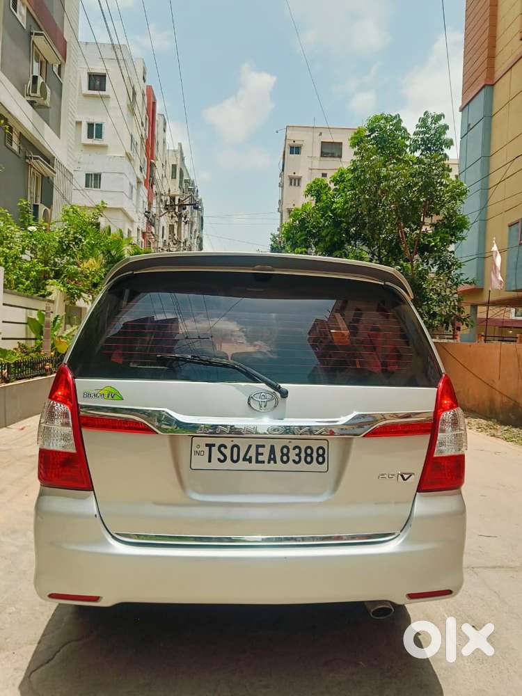 Toyota Innova 2.5 Z Diesel 7 Seater Bs Iv, 2014, Diesel