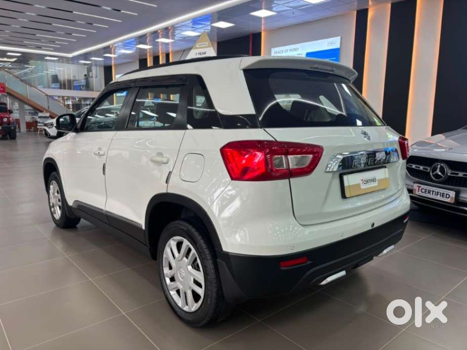 Maruti Suzuki Brezza 1.5 Vxi Smart Hybrid, 2021, Petrol