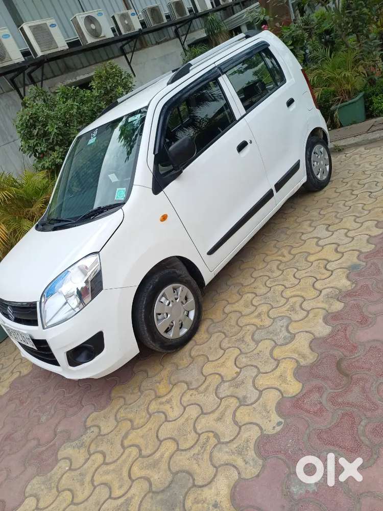 Maruti Suzuki Wagon R 1.0 2015 Petrol And Cng
