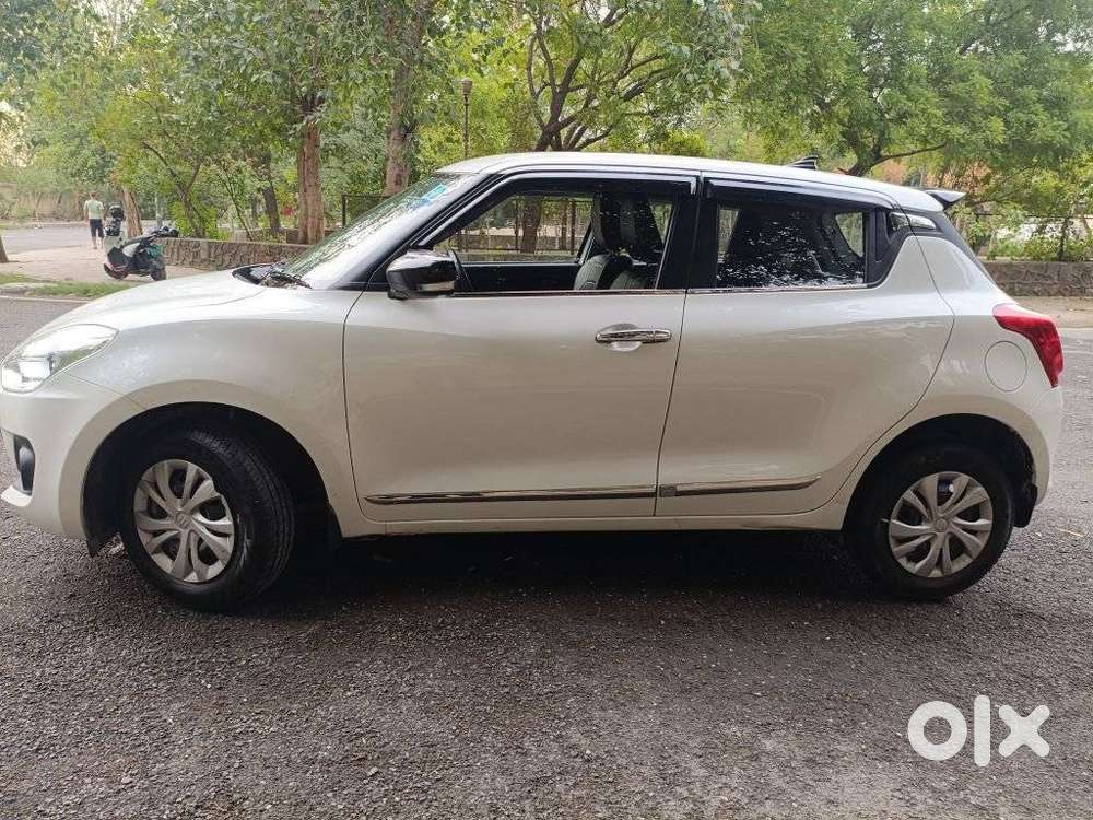 Maruti Suzuki Swift, 2023, Petrol