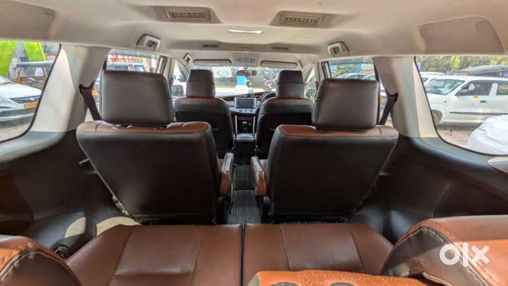 Toyota Innova Crysta [2020-ongoing] 2.7 Gx Mt 7 Str, 2023, Diesel