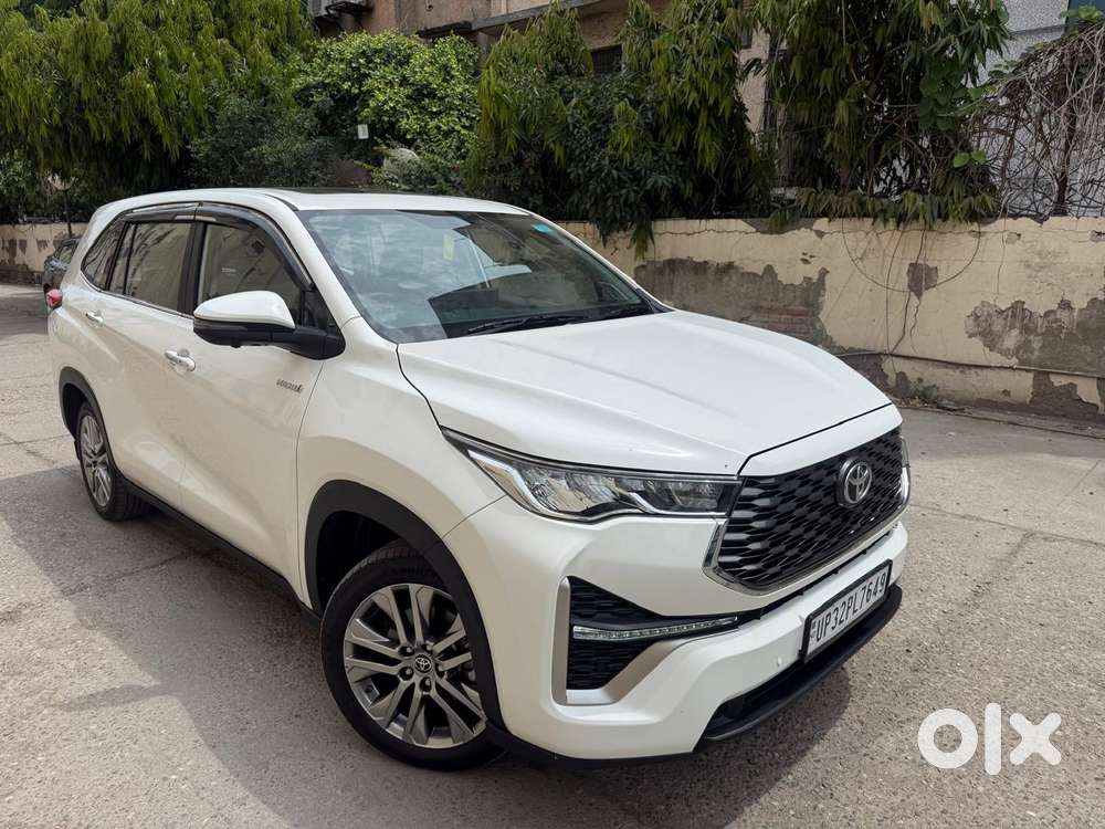 Toyota Innova Hycross 2.0 Zx Hybrid 7 Str, 2024, Petrol
