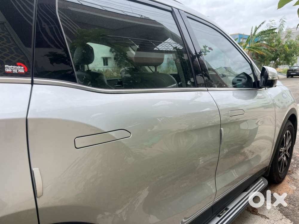 Closer To Brand New Mahindra Xuv 700 Automatic Car Available For Sale