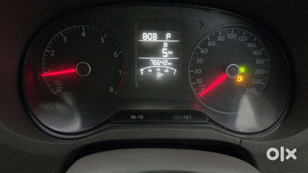 Volkswagen Vento 1.2 Tsi Highline At, 2016, Petrol