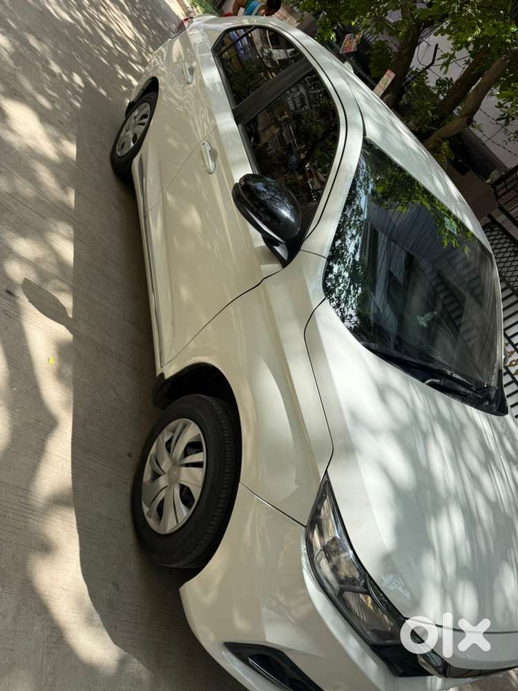Honda Amaze 2nd Gen Petrol 25000 Km Driven