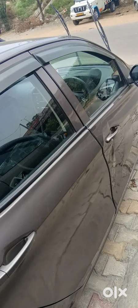 Tata Tiago Ev 2017 Petrol