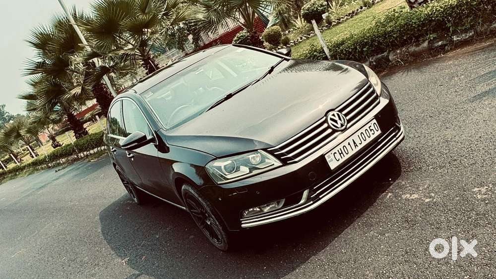 Volkswagen Passat Diesel 2011 Automatic