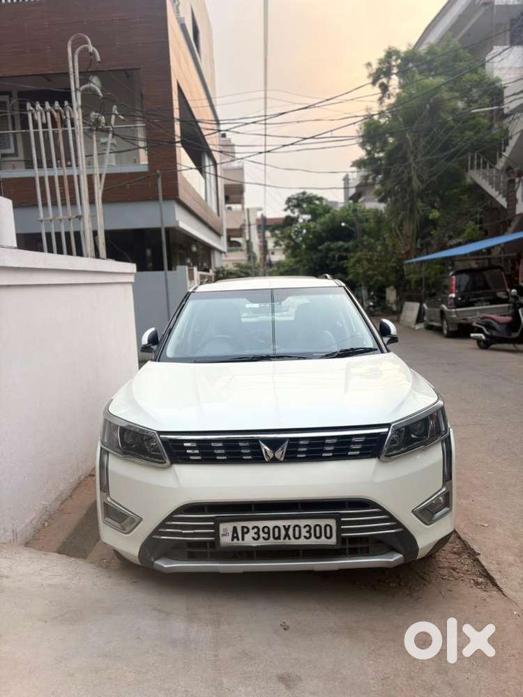 Mahindra Xuv 300(desiel)