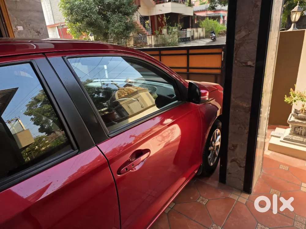 Honda Amaze Vx ,cvt 52000 Kms Driven ,excellent Condition