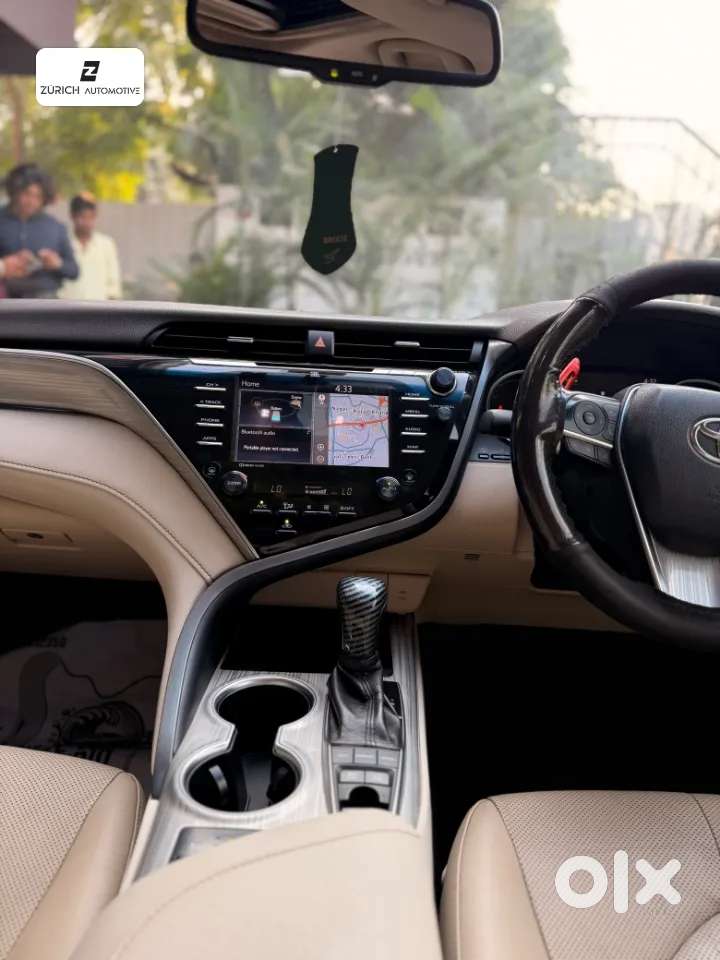 Toyota Camry Hybrid, 2019, Petrol