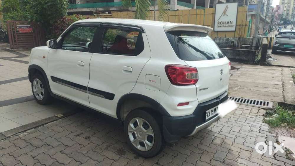 Maruti Suzuki S-presso Vxi Plus Amt, 2023, Petrol