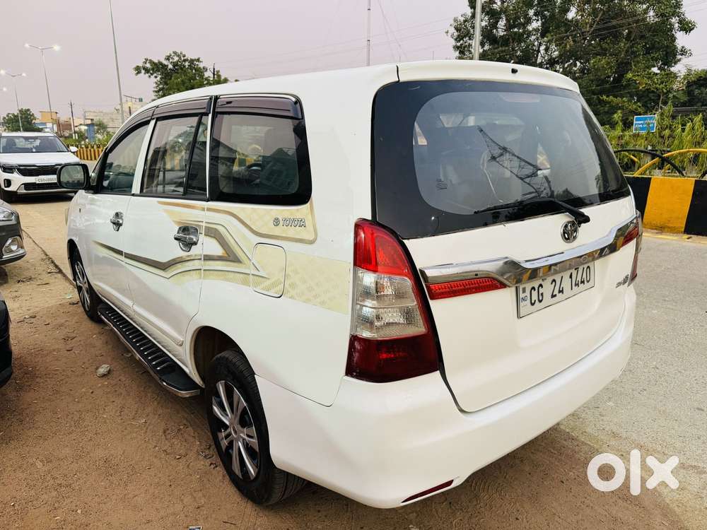 Toyota Innova 2.5 G (diesel) 8 Seater, 2013, Diesel