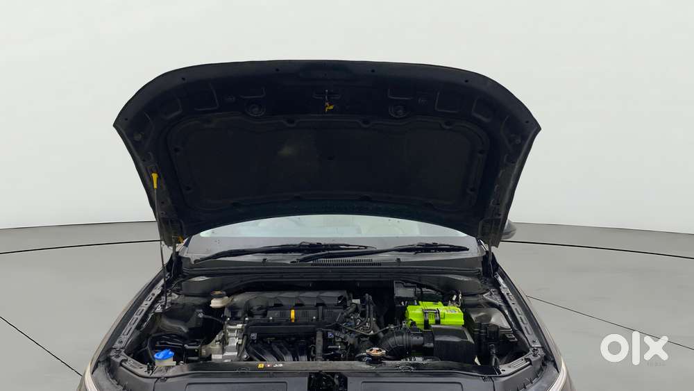 Hyundai Verna 1.5 Sx (o) Vtvt Ivt, 2023, Petrol
