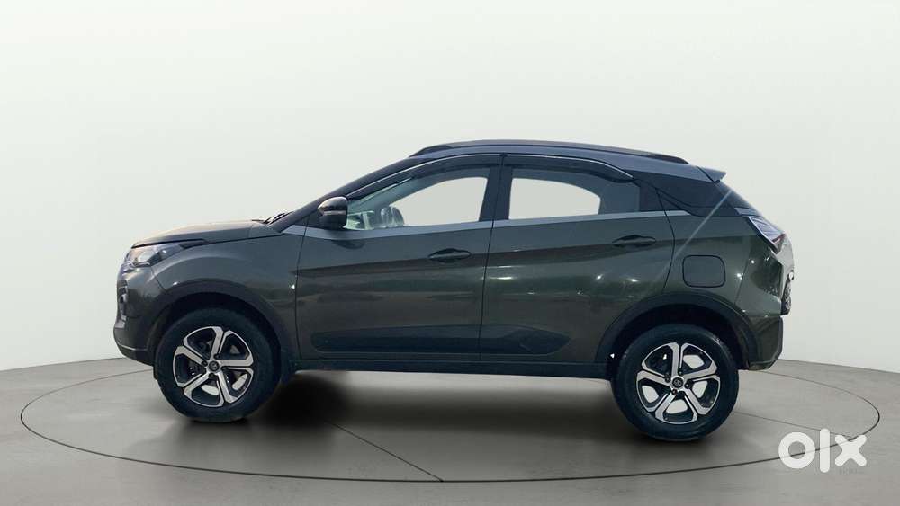 Tata Nexon Xz Plus (hs), 2022, Diesel