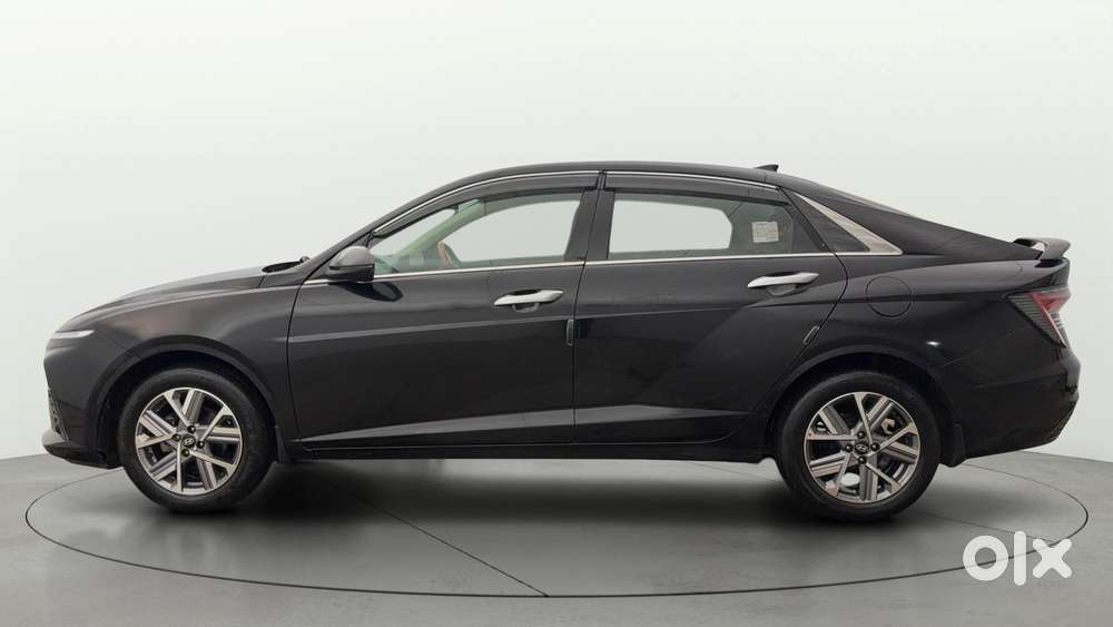 Hyundai Verna 1.5 Sx (o) Petrol Mt, 2025, Petrol