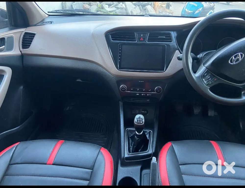 Hyundai Elite I20 2016 Diesel 122000 Km Driven