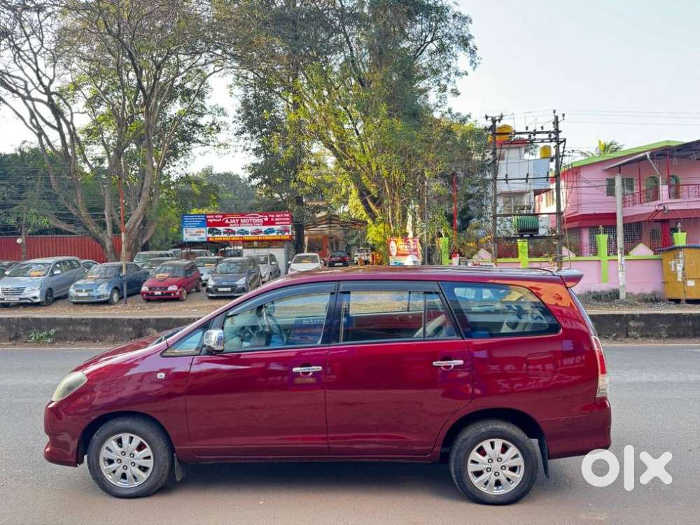 Toyota Innova 2.5 V 7 Str, 2010, Diesel