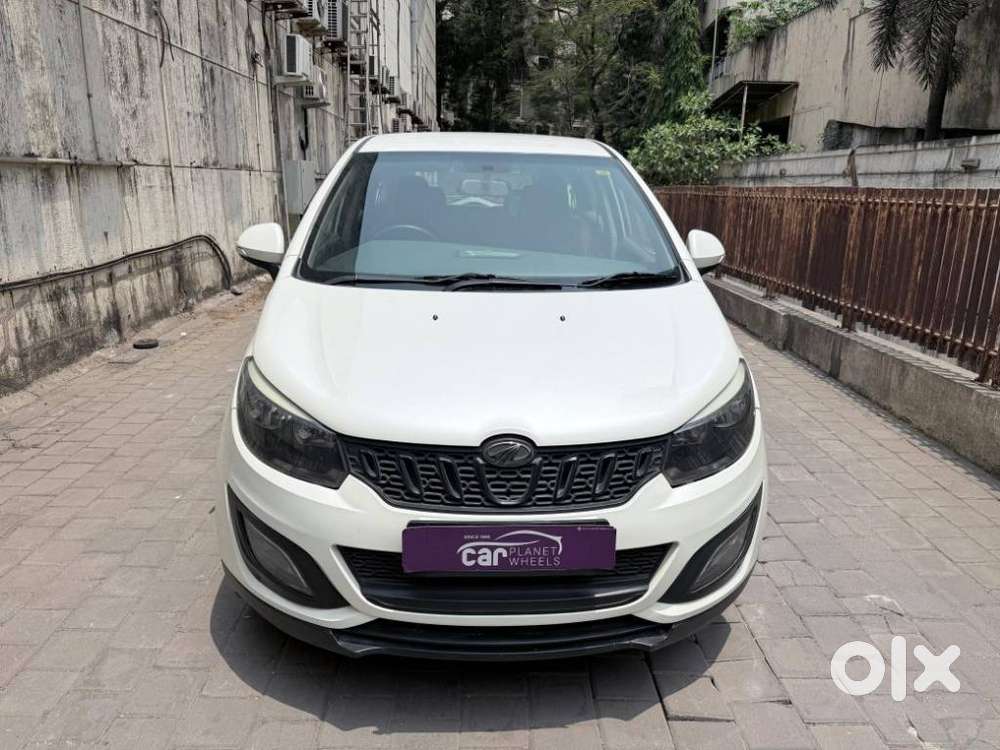 Mahindra Marazzo M4, 2019, Diesel