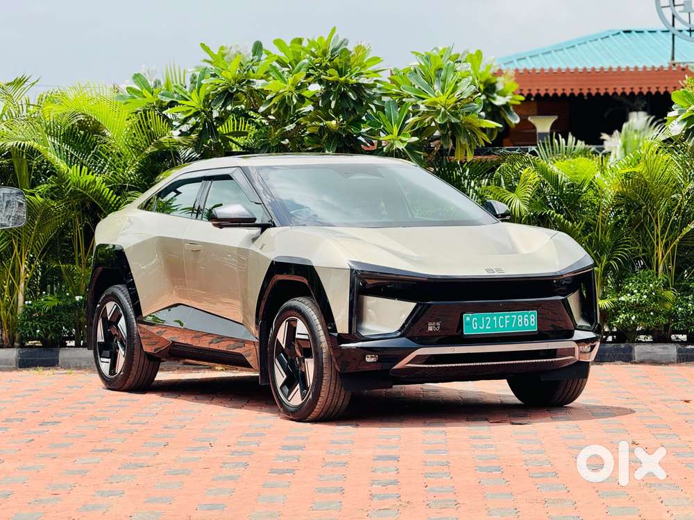 Mahindra Xuv400 Ev Ec Fast Charger, 2025, Electric