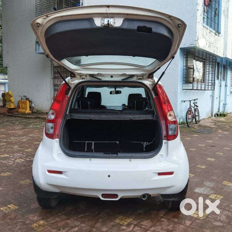 Maruti Suzuki Ritz Zxi, 2010, Petrol