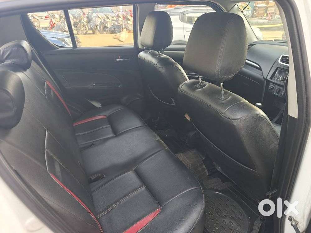 Maruti Suzuki Swift 2011-2014 Vxi, 2012, Petrol