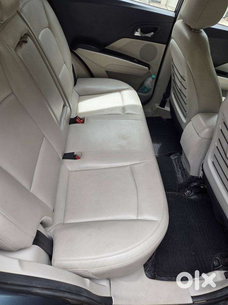 Mahindra Xuv300 W8 Option Diesel, 2022, Diesel