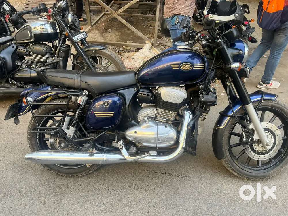 Jawa 42 Petrol Bike 2023