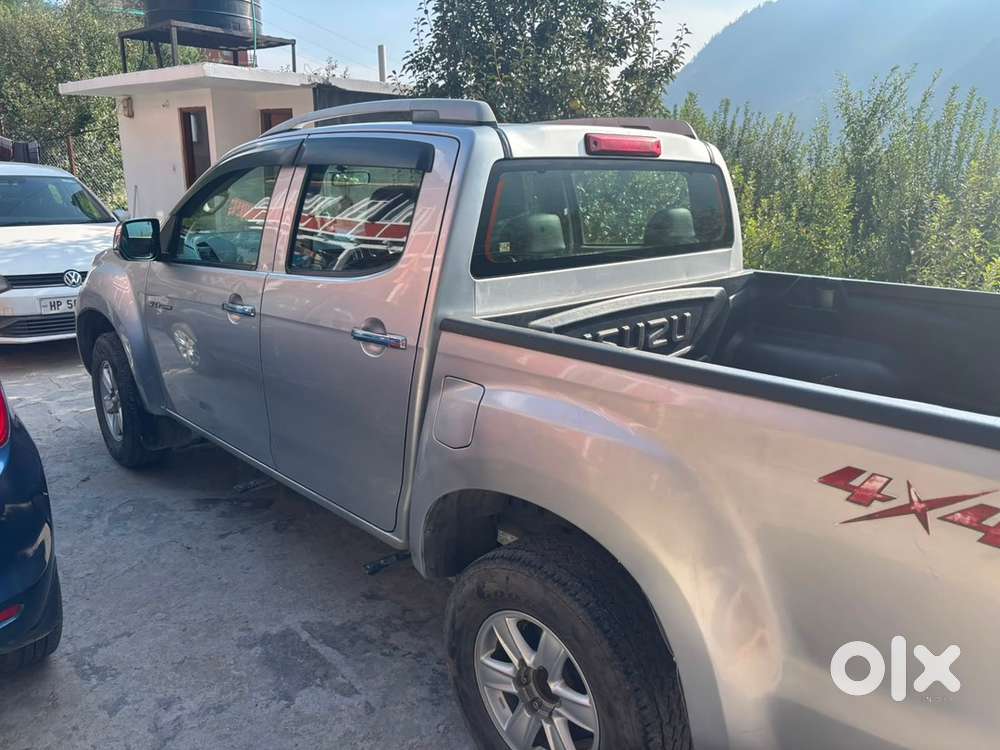 Isuzu Mu7 Diesel 2019 Car